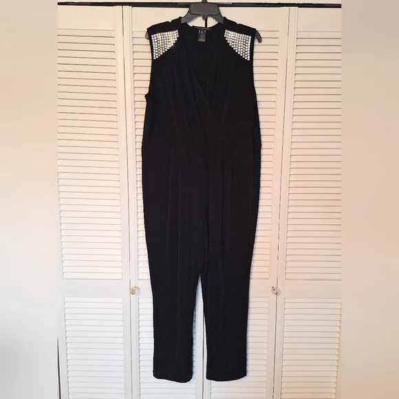 Affinity For Knits Black Sleeveless Studded Pleated Jumpsuit 2X *U - Picture 2 of 6